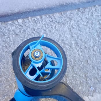 Cool Wheels Kırık Scooter Tekeri