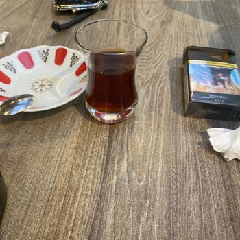 Özgen Kahve Çay Bardakları Çok Küçük Ama Fiyat Çok Yüksek