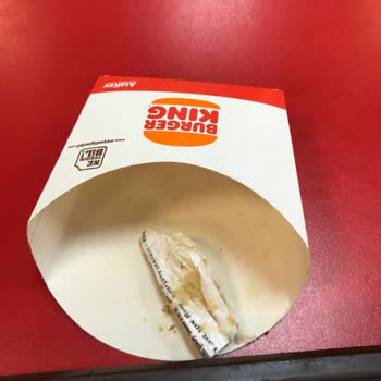 Burger King Burgerinden Plastik Çıktı