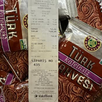 Kahve Dünyası Fethiye Erasta AVM Dondurma Üstünde Sinek Skandalı