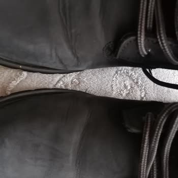 Boyner 6 Gün Kullandığım Üretim Hatası Olan Botlar