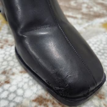 Elle Ayakkabı Elle' Den Aldığım Ürünün Sorunlu Olması Ve Firmanın İlgisiz Olması