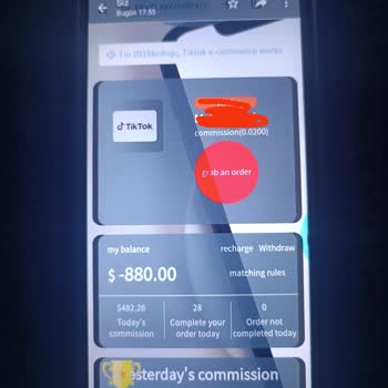 TikTok Malezyalı İş Kadını Olduklarını İddia Etti