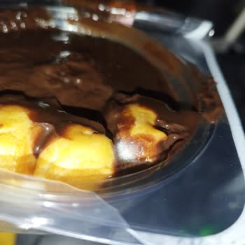 BİM Market Osmanoğlu Profiterol