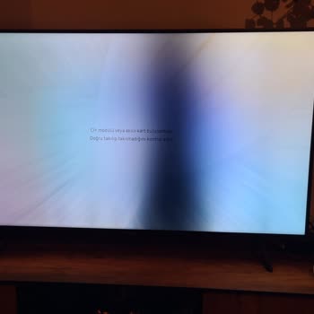 Samsung LED TV Bölgesel Ekran Kararması