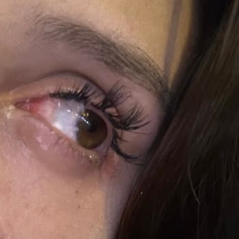 Aymira Koçaklı Yaşam Merkezi İpek Kirpik Şikayet