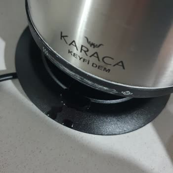 Karaca Züccaciye Karaca Çaycım Su Akıtıyor