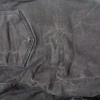 Giysa Mağazaları Defolu Ürün Satıyorlar