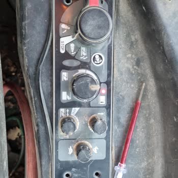 Erkunt Traktör Hidrolik Sistem Arızası Ve Kullanıcı Memnuniyetsizliği