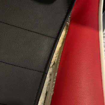 Rampage KL-R58 Siyah/Kırmızı Oyuncu Koltuğu Dikiş Yerlerinden Söküldü