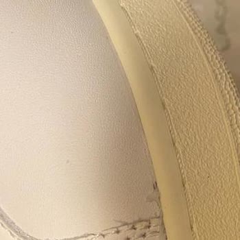 Lacoste Kusurlu Ürünün Sorumluluğunu Almıyor