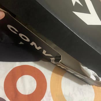 Converse Siparişi 2 Kere Defolu Gönderildi