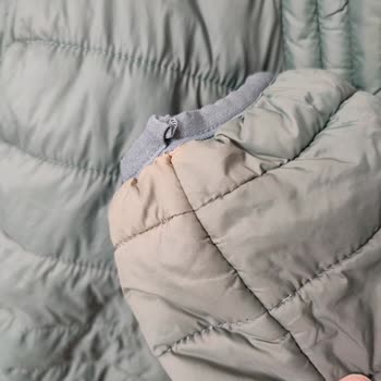 Occasion İnternetten Aldığım Montun Rengi Dört Ayda Soldu