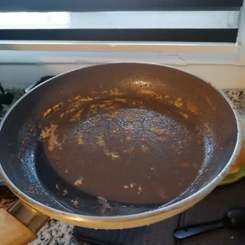 Karaca Züccaciye Dikkat! Karacanın Yapışmaz Dediği Yeni Serisi Yapışıyor...