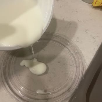 Sek Yoğurt Kıvam Ve Lezzet Kaybı