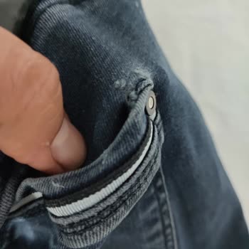 Mavi Jeans Ürününe Sahip Çıkmıyor.