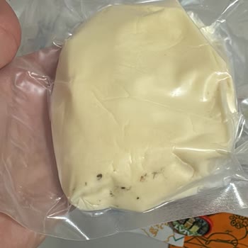 Faruk Gıda Www.farukgida.com Küflü Peynir Ve Esnaflıktan Bihaber Yaklaşım