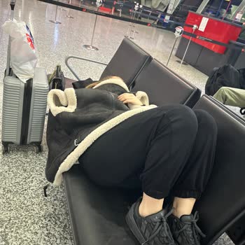 01.03.24 Pegasus Hava Yolları Tiran-istanbul Uçuşu Mağduriyeti