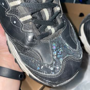 Skechers Ayakkabı Da Sıkıntı Olmasına Rağmen Değişim Yapmıyor