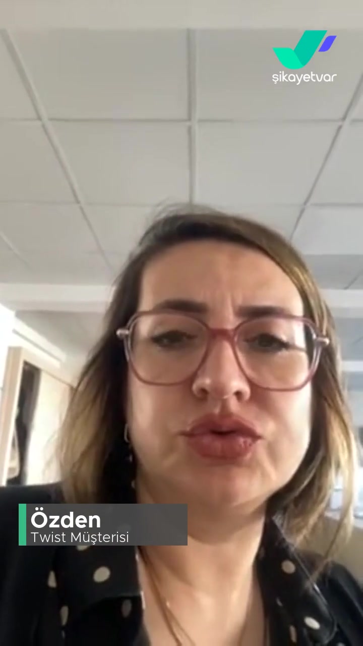 Twist Sana Kızıyorum, Lütfen Montumdan Cevap Bekliyorum! videonun kapak resmi