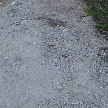 Kadirli Belediyesi Yeni Mahalle Yol Sorunu