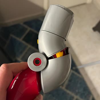 Dyson V12 Adaptör Kırığı Ve Garanti Sorunu
