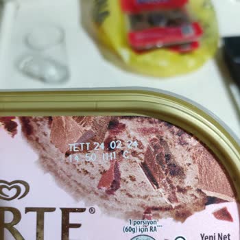 Şok Marketler Şok Tarihi Geçmiş Ürün Satıyor