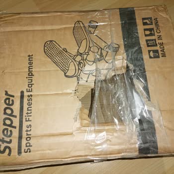 Robo Göz Göre Göre Kırık Ürün Yollamışlar. Telefonlara Dönüş Yok.