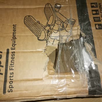 Robo Göz Göre Göre Kırık Ürün Yollamışlar. Telefonlara Dönüş Yok.