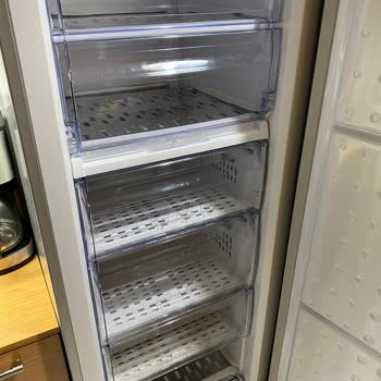 Beko Derin Dondurucu 7101