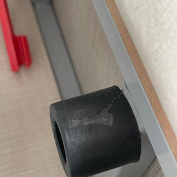 Mondi Dayanıksız Kırılan Ve Solan Parçaları Garantiye Almıyor