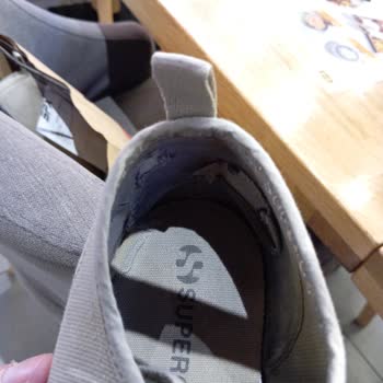 Superga SPX Malının Arkasında Durmaması