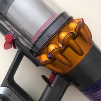 Dyson V15 Gövde Sorunu