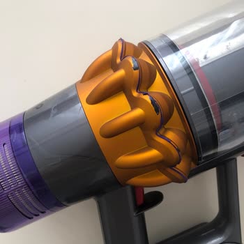 Dyson V15 Gövde Sorunu