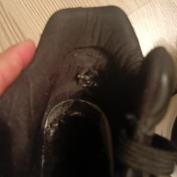 Limoya Ayakkabı Dikkat Limoya Ayakkabılar 3giyimde Eskiyor.