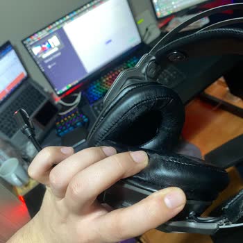 Gamepower Jin & Kyruse Kulaklık Ped Soyulması