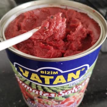 Şok Marketler Vatan Markasından Domates Salçası Bozuk Çıktı