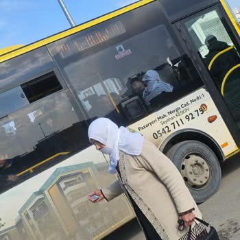 Batman Belediyesi Komando Caddesi 7 Numaralı Otobüs İçin Ek Sefer Talep Ediyoruz