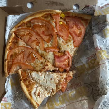 Pasaport Pizza Pişmanlık İstiyorsan Pasaport Pizzaya Git Sığacık