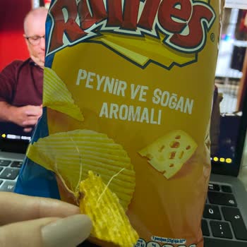 Ruffles Paketinden Plastik Çıktı