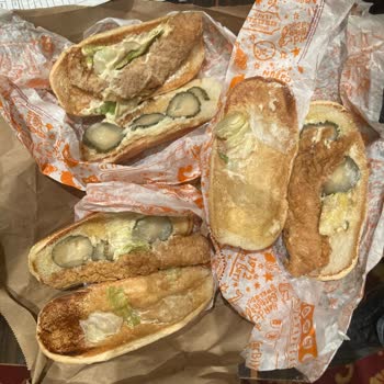Konya Kule Site AVM Popeyes Bozuk, Özensiz Ve Çiğ Ürün Gönderiyor