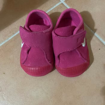Brand New Nike Baby Shoes Fell Apart After 1 Week