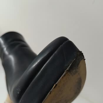 Bambi Ayakkabı Samsun Piazza Şubesi Ve Çalışanları