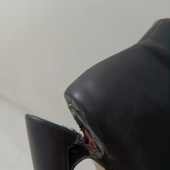 Bambi Ayakkabı Samsun Piazza Şubesi Ve Çalışanları