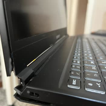 Elektrofoni Monster Notebook Hizmet Kusuru Ve Mağduriyetim