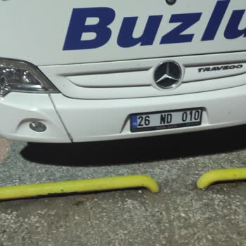 Buzlu Turizm Bindiğime Pişman Oldum 2. Kez 3. Cu Olmaz