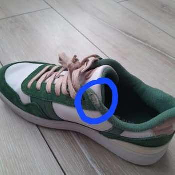 Lacoste Ürünümün İadesini Ya Da Değişimini Talep Ediyorum