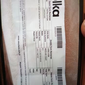 Skechers Ayakkabının Arka Kısmının İç Astarının Yırtılması