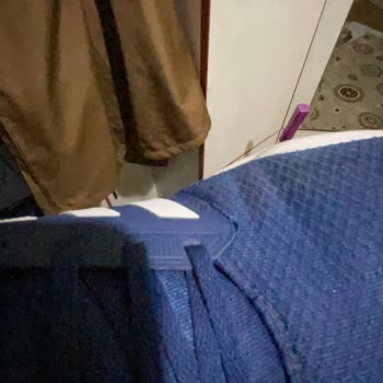 Ayakkabı Dünyası Ayakkabıda Açıklık Oluştu Garanti Kabul Etmiyor