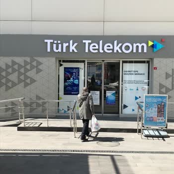 Türk Telekom Gayrettepe İstanbul Bireysel Müşteri Hizmetleri Gişe 25